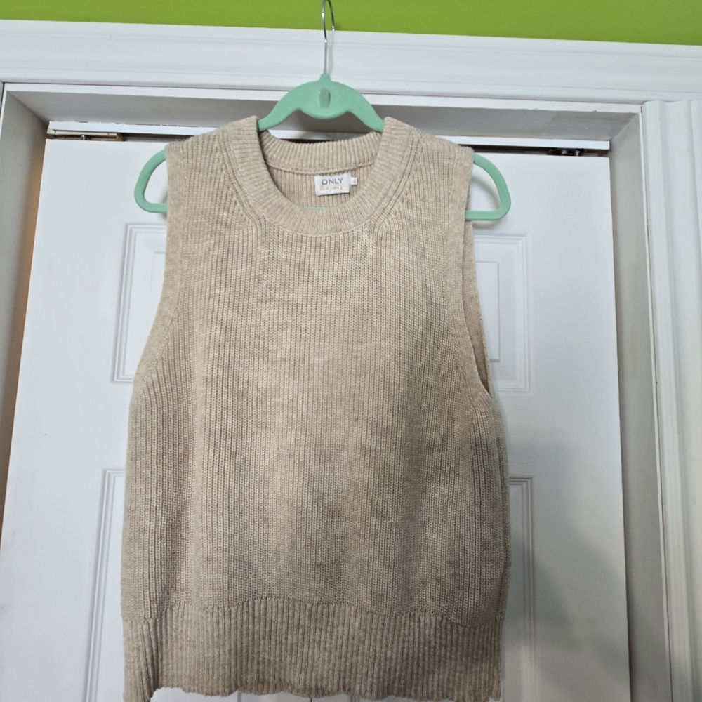 ONLY Women's Cream Sweater Vest